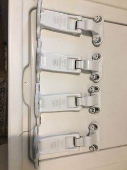 Ford Connect small panel Rear doors hanger 2015 to 1019