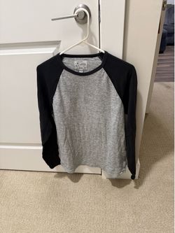 Lucky brand Men Long sleeve Grey/black sweater- medium size