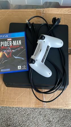 Ps4 with miles morales and custom spiderman controller