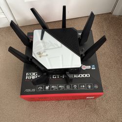 Asus ROG rapture GT-AXE16000 wifi router with two 10Gbps ports