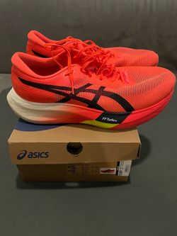 ASICS Metaspeed Sky Paris Men’s 10