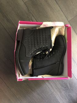 Combat Boots