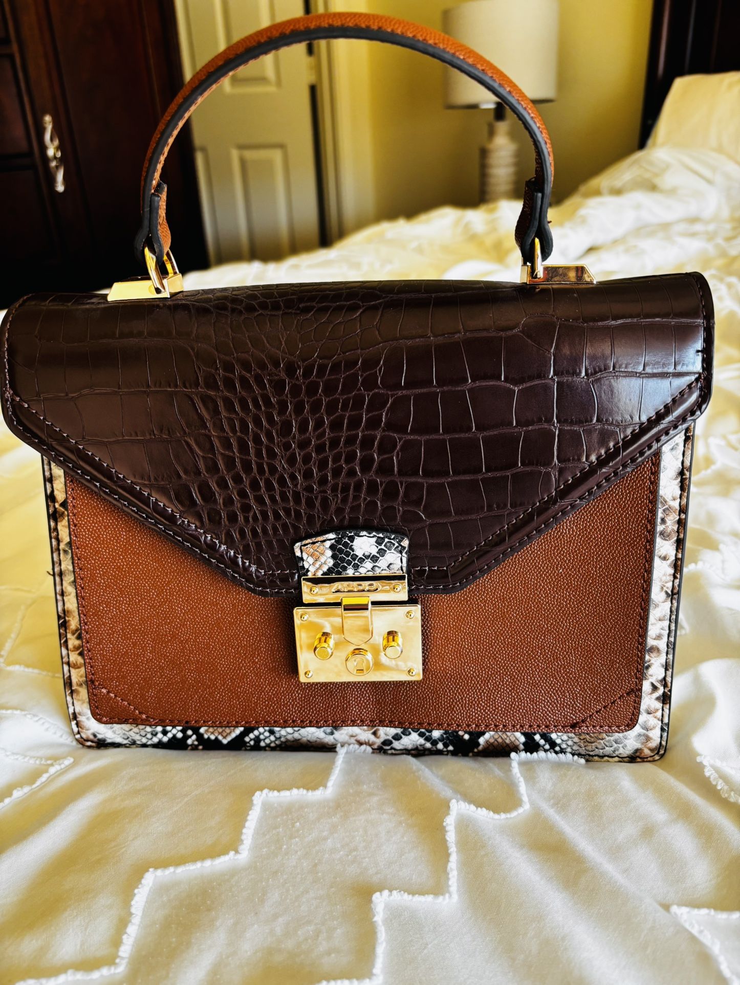 New - Never Used Aldo Snake Skin Satchel - Clairlea