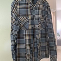 Volcom Flannel Size Medium 
