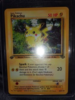 Pikachu 1st Edition Jungle Set Pokemon Card 60/64