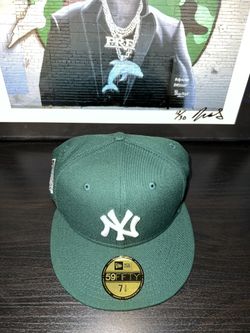 Yankee Fitted Hat Watermelon Colorway