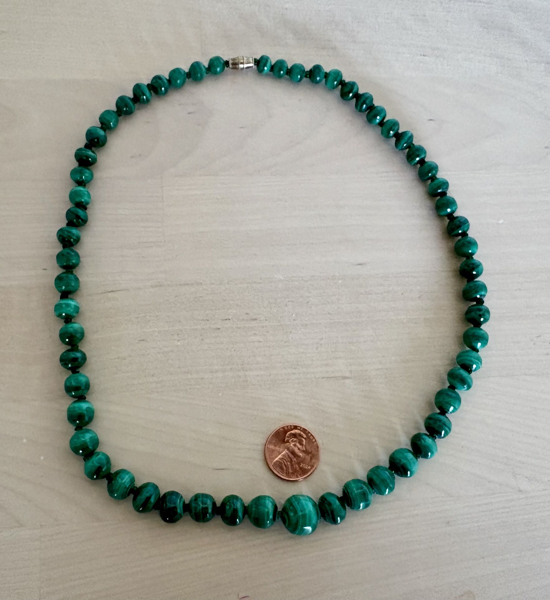 Vintage Hand Crafted Natural Green malachite beads graduated necklace 20”