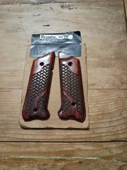 Ruger Mark IV Rosewood Grips