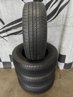 215/65r16 Cooper CS5 Grand Touring All Season Tires