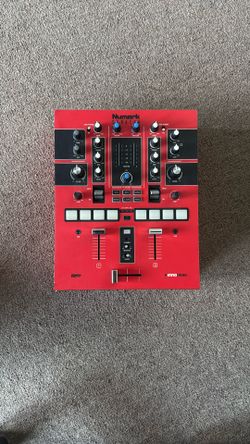 NUMARK SCRATCH 2 Channel Mixer with SERATO