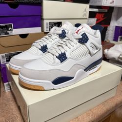 NIKE AIR JORDAN 4 SB NAVY Sz 5, 8, & 9 (2)