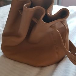 BRAND NEW COACH DRAWSTRING PURSE GENUINE LEATHER (Check out My Other Listings)