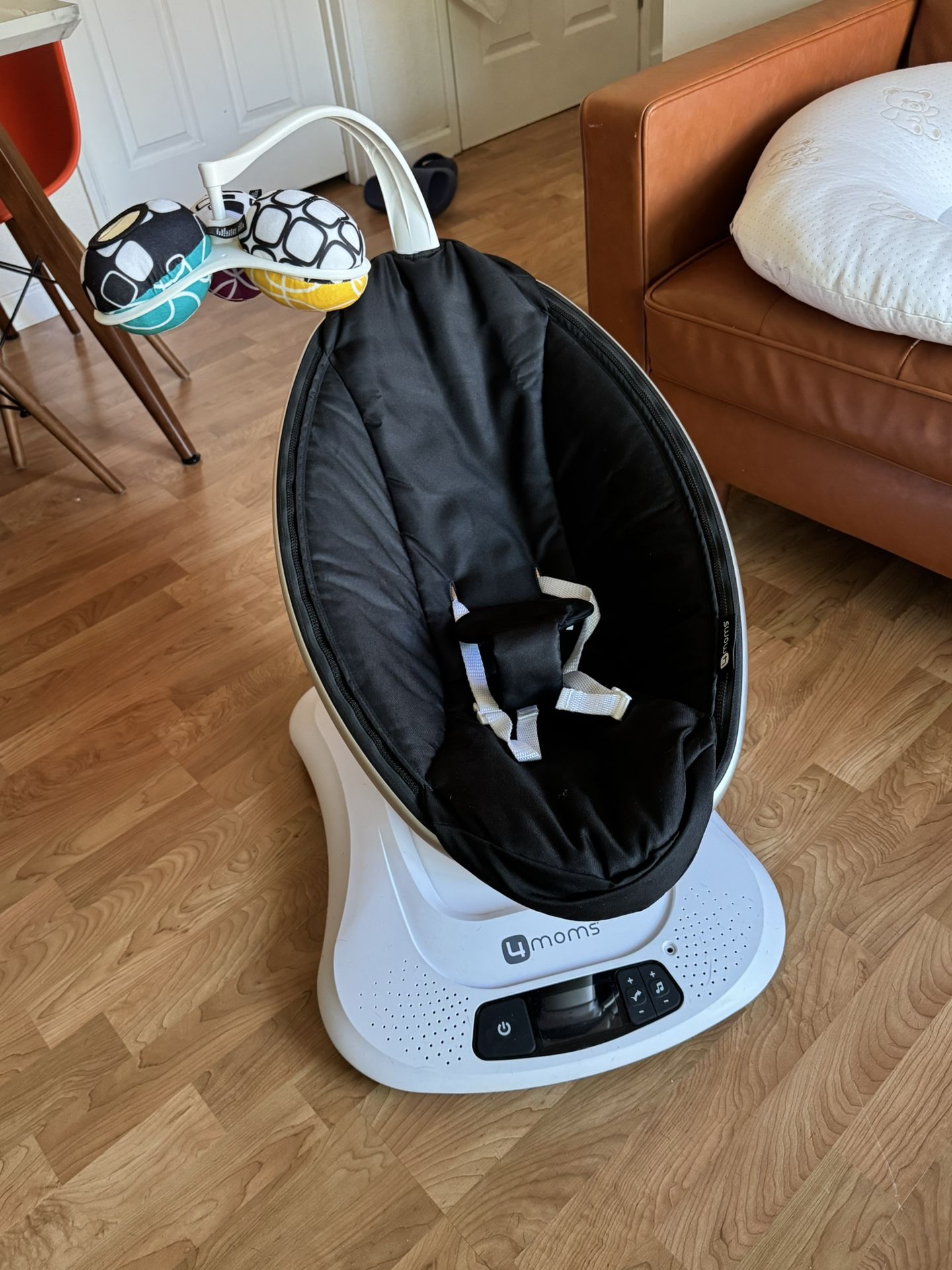 4moms electric Baby Swing