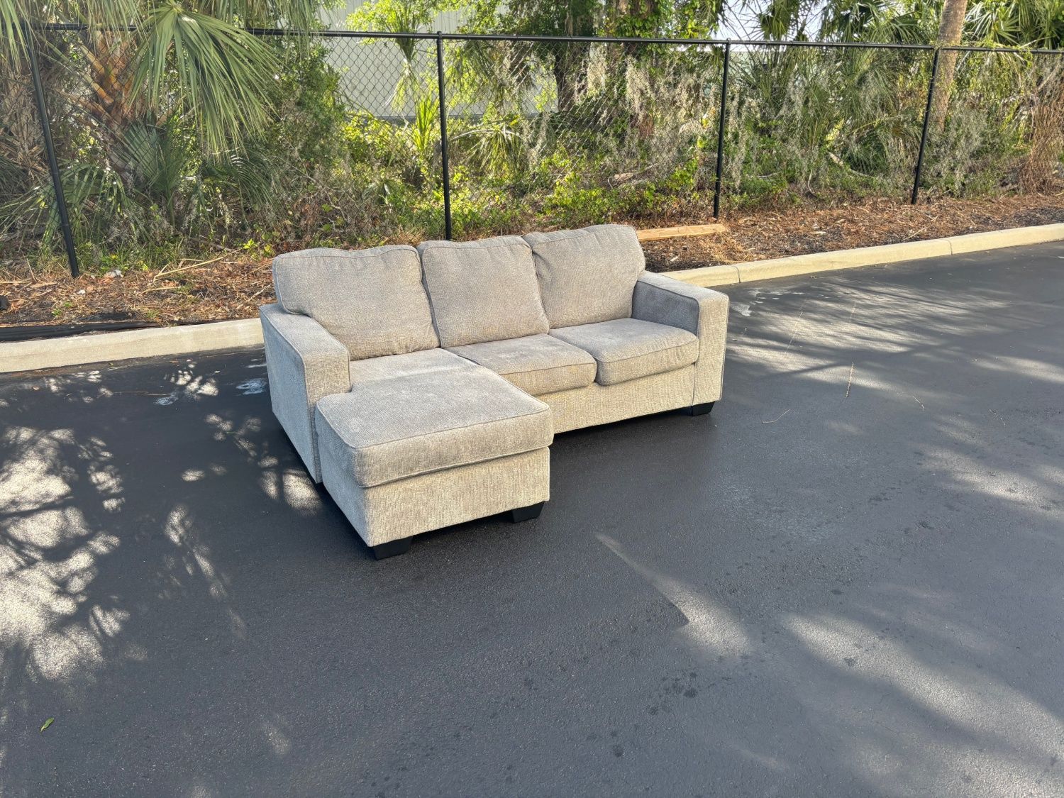 Grey Sectional Couch With Chaise