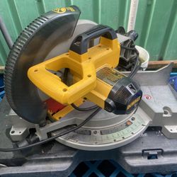 Dewalt 12” Miter Saw