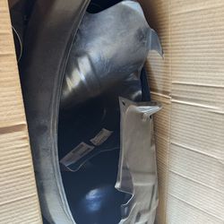 Millenia 95-00 Front Splash Sheild RH, 1.3L Eng