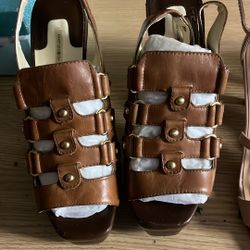 Max studios Light Brown Leather Heels 