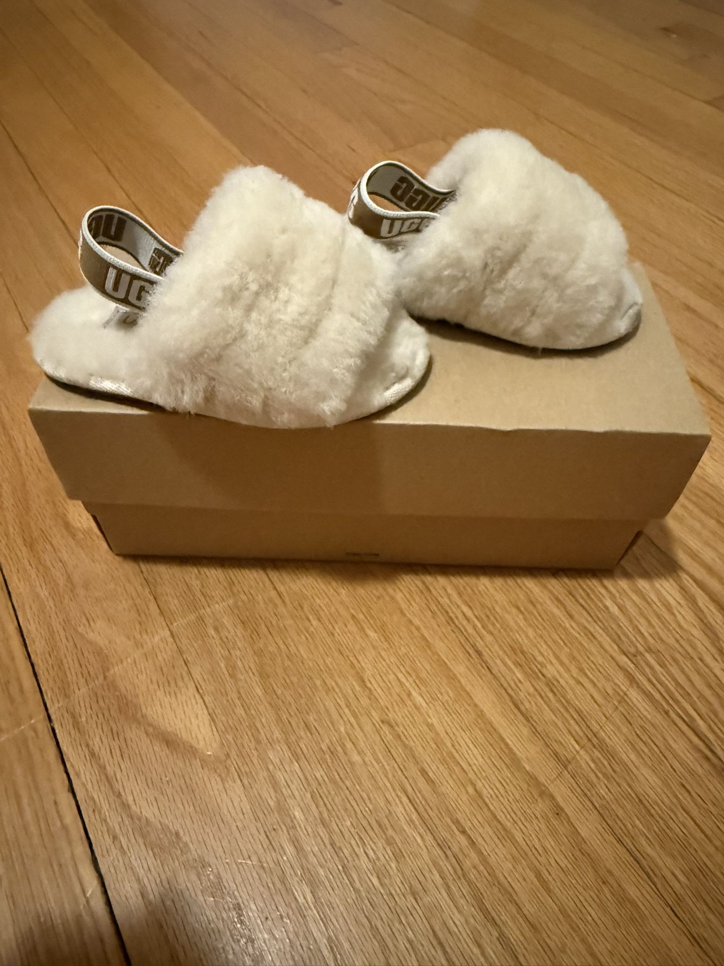 UGG Slippers Toddler 7