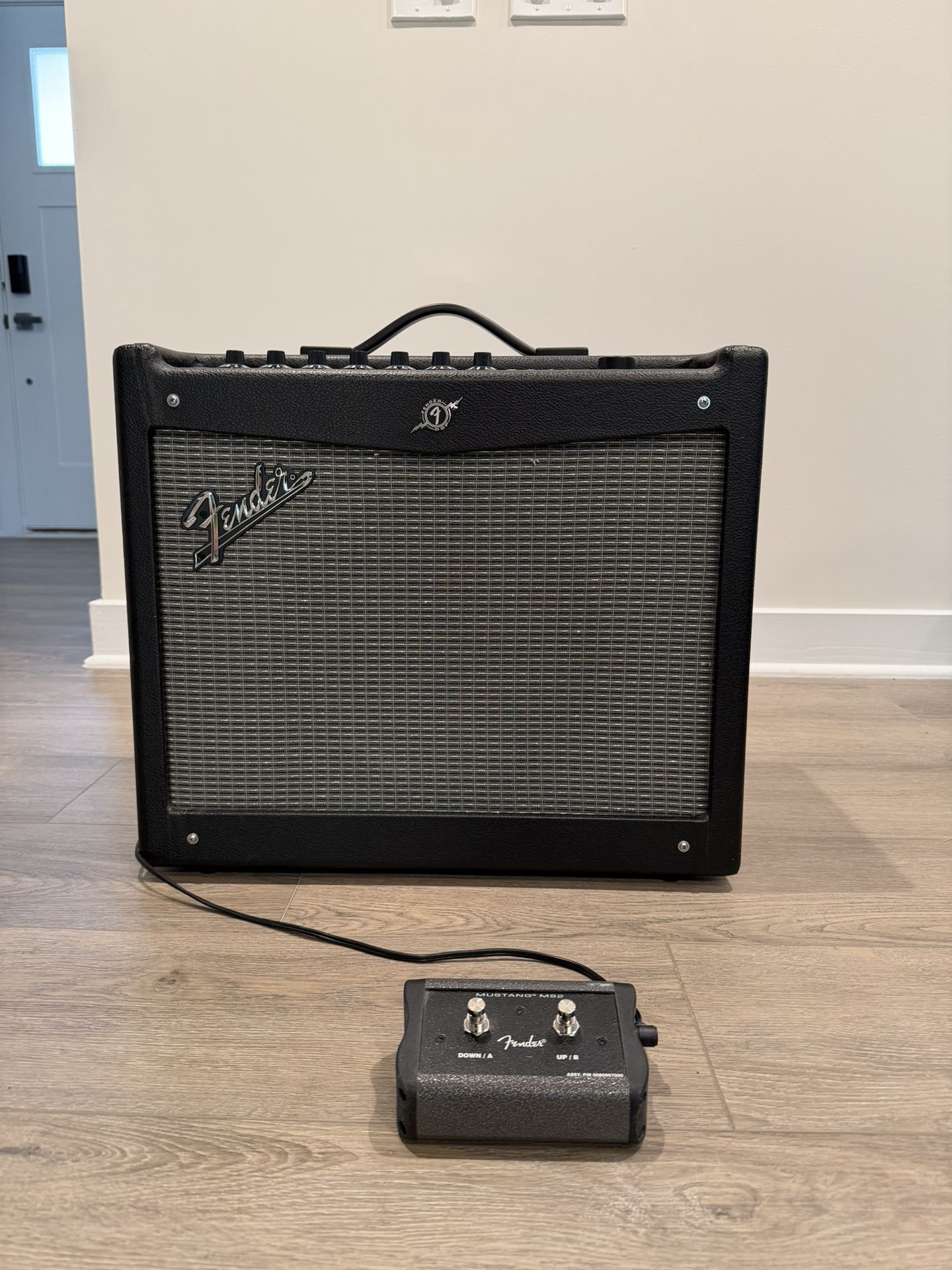 Fender mustang III v.2, modeling guitar amp $225