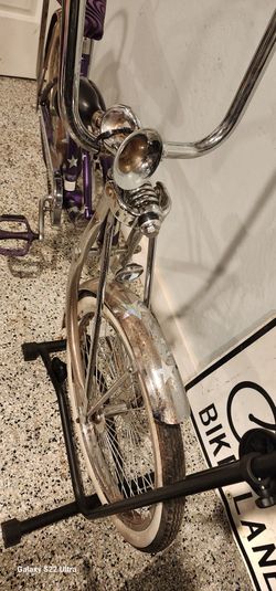 Vintage BRATZ Banana Seat 20 Bicycle Stingray Cruiser Huffy Low Ride for  Sale in Santee, CA - OfferUp
