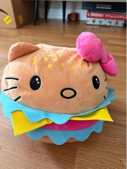 Adorable Hellokitty burger plushy