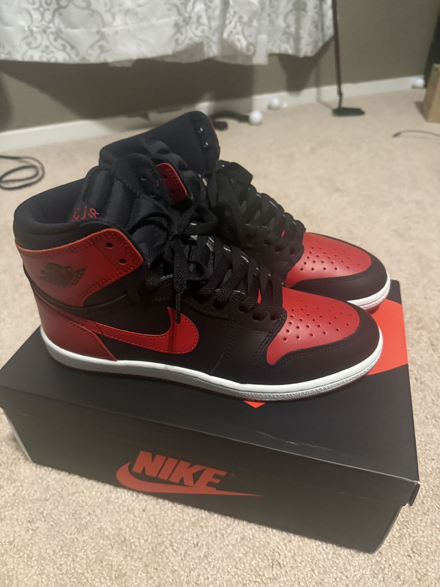 DS Jordan 1 Retro High '85 OG Bred Size 10