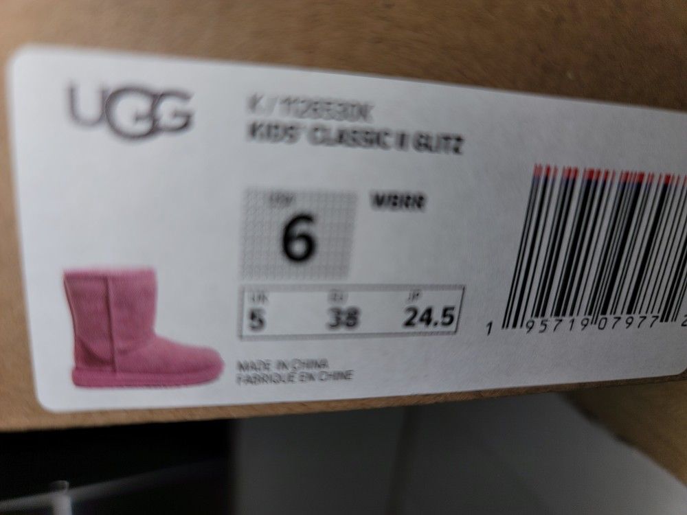 Ugg