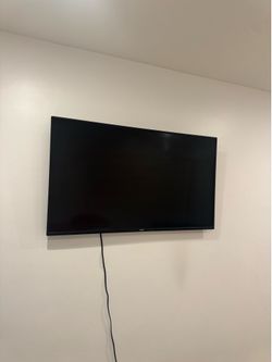 VIZIO 45 inch smart tv