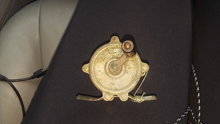 Vintage mini fly fishing reel