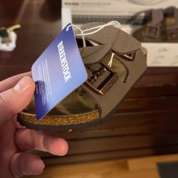 Brand New Kids Birkenstock