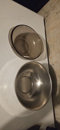 Pyrex & Metal Bowl