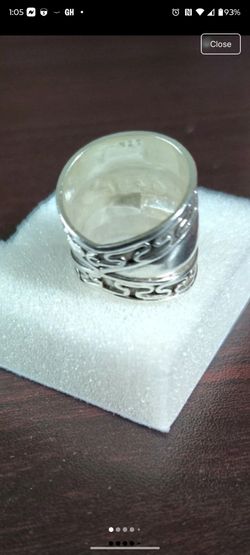 Women's vintage sterling silver bucket ring