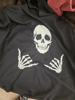 Skeleton Shirt With Hood Kids New 11/12 