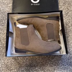 Guess Boots Size 8