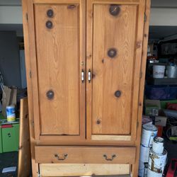 Free Shelved Armoire