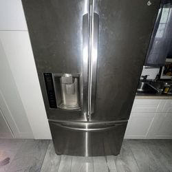LG fridge 