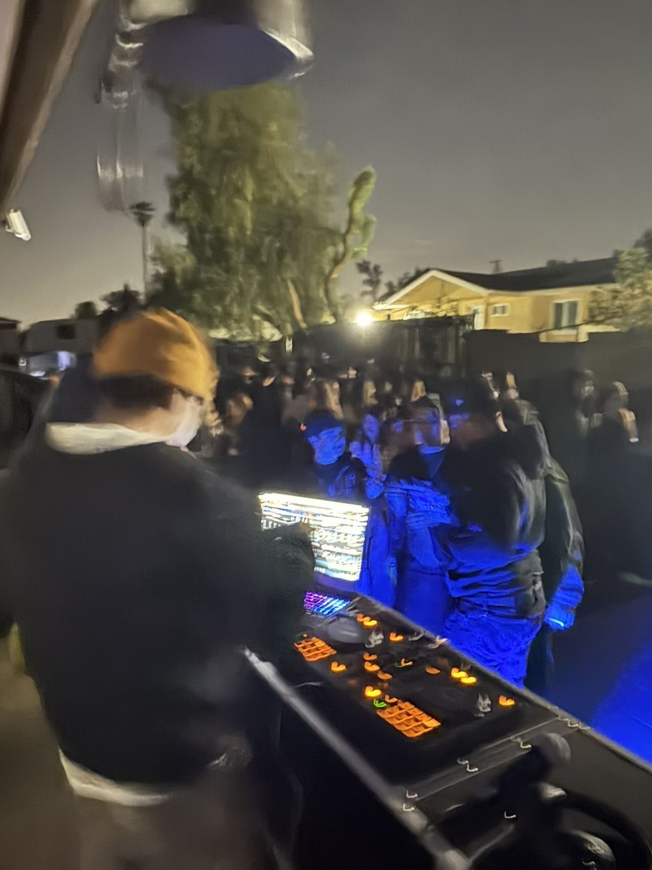 AFFORDABLE DJ