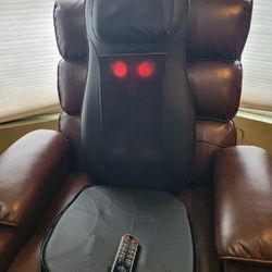 $68 - Powerful SHIATSU Full back and Neck Seat Massager with vibrating seat.