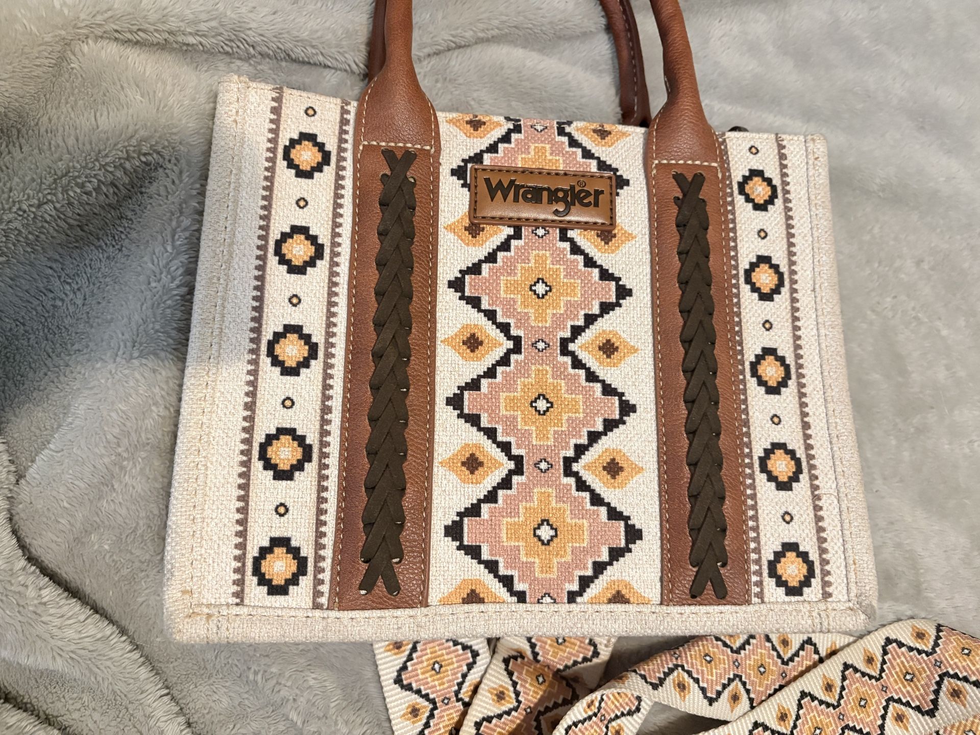 Wrangler Tote
