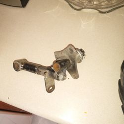 Atv Axel With Tire And Bolts And Rim (Not Rusted!)