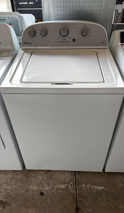 Whirlpool Washer & Dryer Set – Top Load, Agitator, Electric Dryer