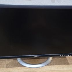 Dell UltraSharp 2405FPW 24in monitor