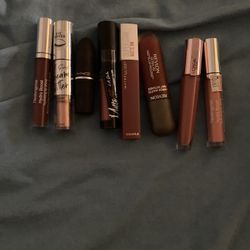 Lip gloss Color