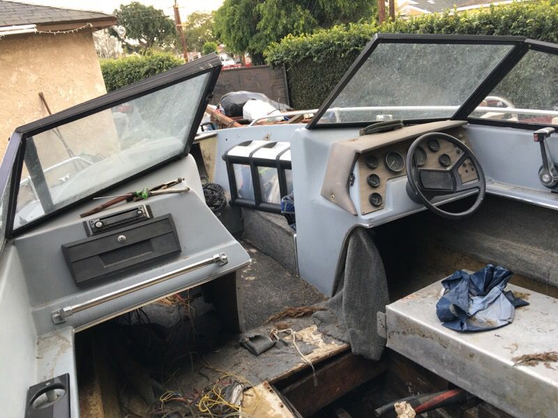 1984 Marlin boat and Lomac trailer for Sale in Lynwood, CA - OfferUp