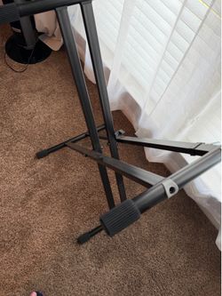 Keyboard stand