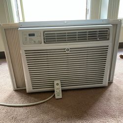 GE 115 Volt Electronic Large Room Air Conditioner