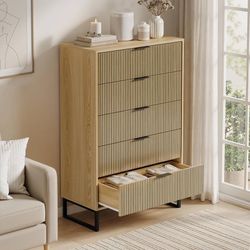 2251b  Tall 5 Drawers Dresser for Bedroom, Natural Wood Dresser with Metal Handle, 49.2'' Chest of Drawers Modern Drawer Organizer with Large Drawers 