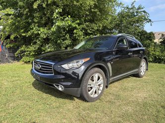 2014 INFINITI QX70
