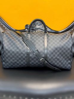 LOUIS VUITTON Keepall Bandoulière 55 in Damier Graphite - AUTHENTIC bag