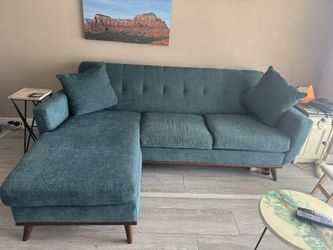Chaise Sectional